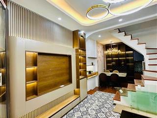 Bán nhà khương trung, thanh xuân 30m2, 5 tầng, ở ngay, sổ đỏ nở hậu, gần ô tô, giá 6 tỷ