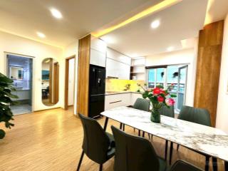 Căn hộ biển nha trang view đẹp, ở ngay. căn 1222 toà oc2a, nội thất mới 100%