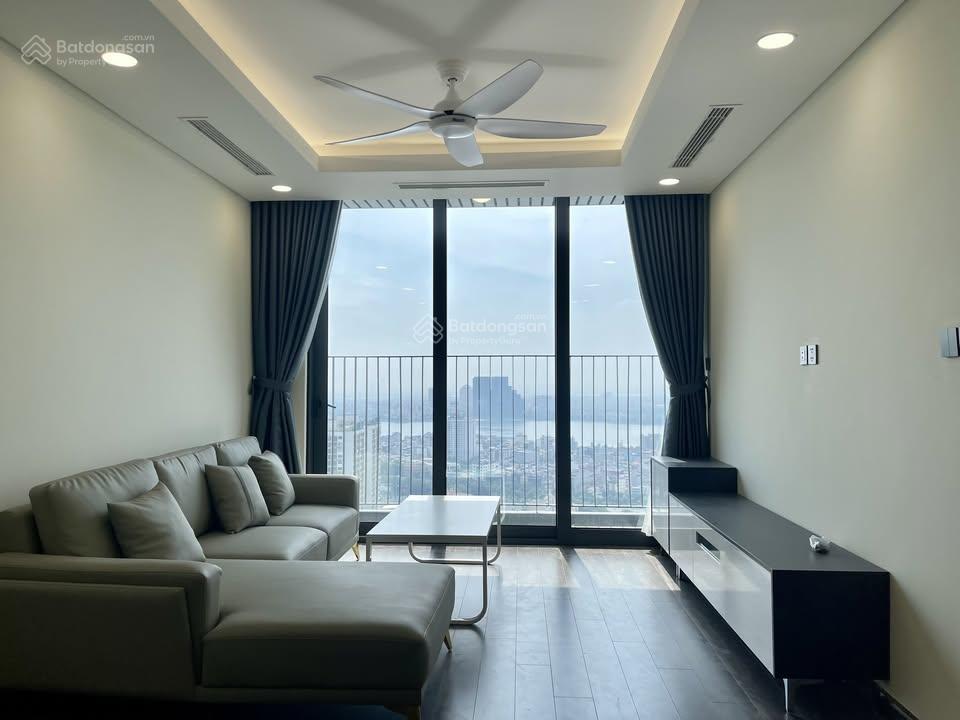 Cho thuê chcc han jardin ngoại giao đoàn, 3pn, full nội thất mới đẹp, tầng cao view hồ tây