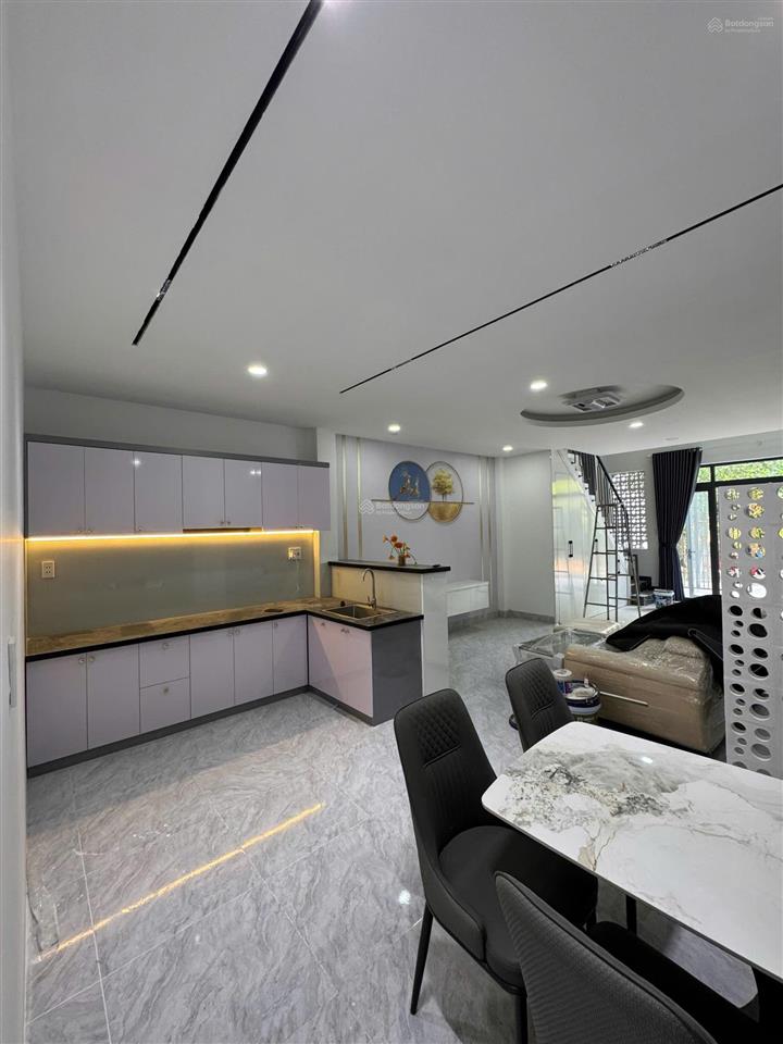 Nhà đẹp định hòa trả trước 900tr vào ở liền,phù hợp vợ chồng trẻ