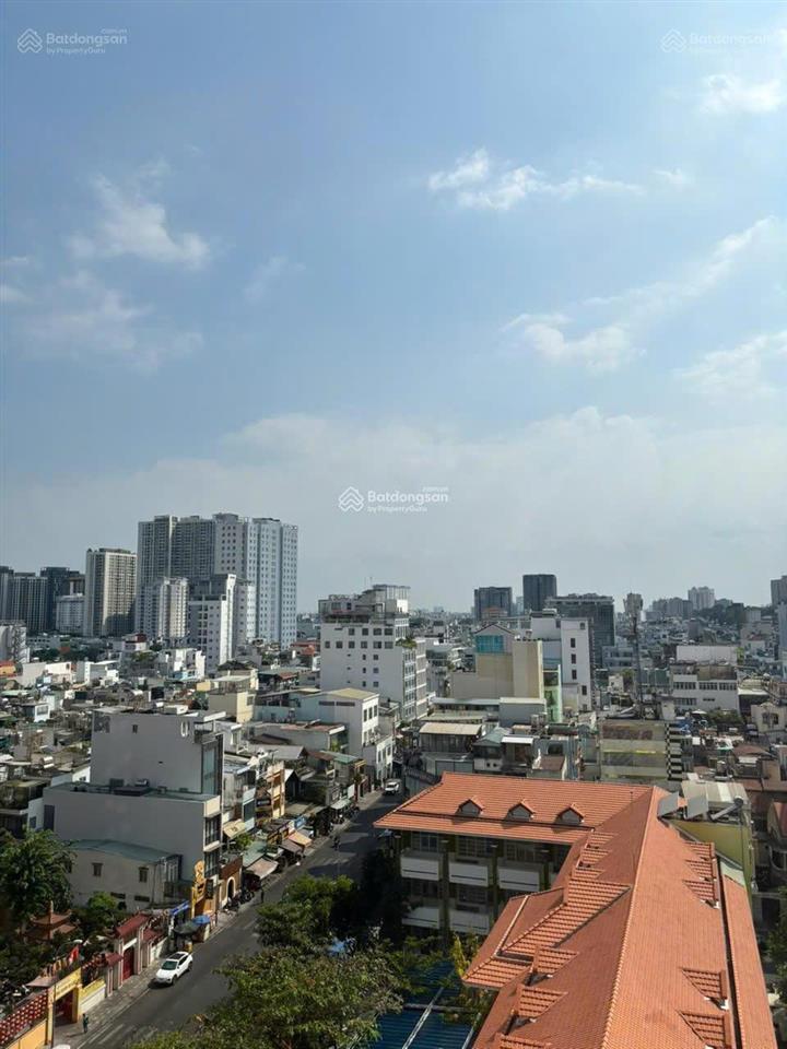 Bán gấp 2pn soho residence  quận 1