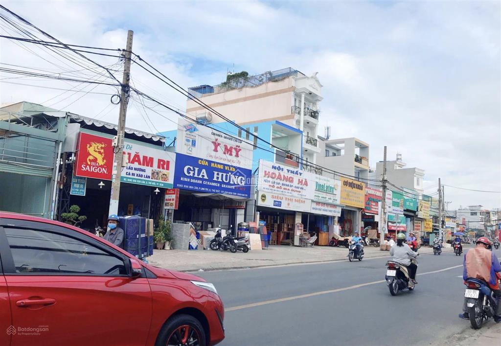 Nhà góc 2 mặt tiền nguyễn văn tăng đang có thu nhập 20tr/tháng giá bán 12.5 tỷ thương lượng