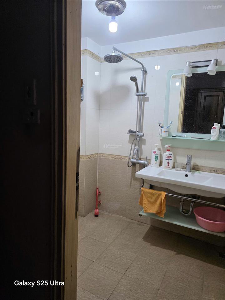 Bán gấp nhà 80m2 quận hoàng mai  cạnh hồ linh đàm  vị trí đắc địa  giá đầu tư