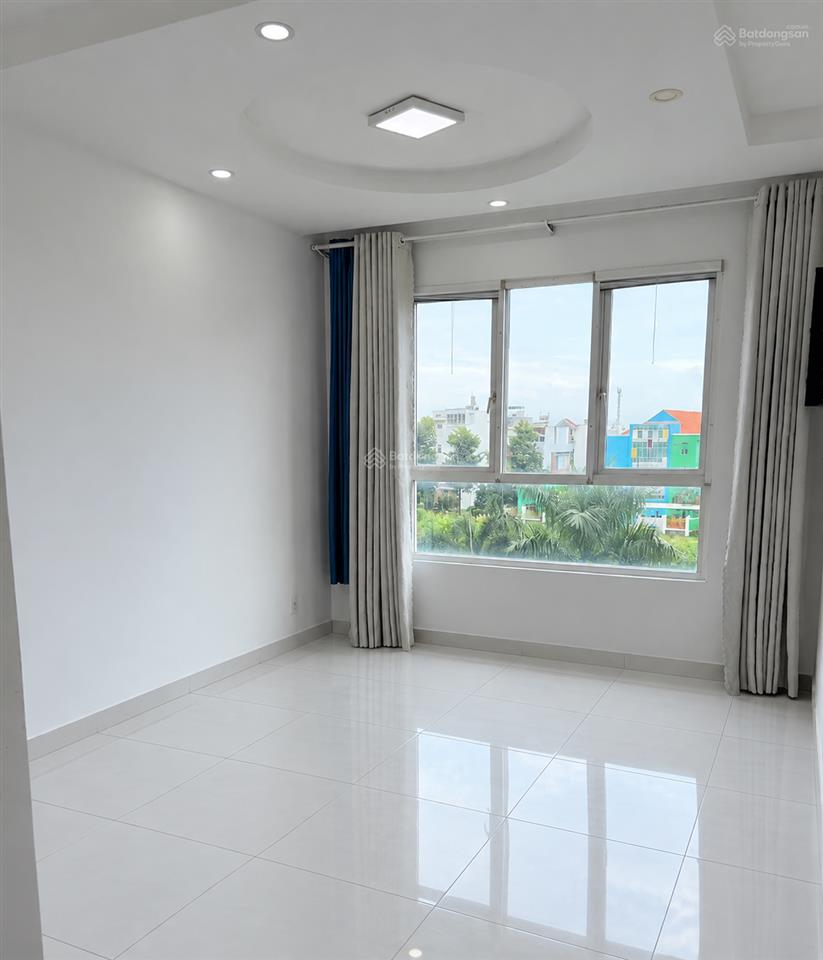 Hot! bán chung cư krista 2pn 71.5m2 tầng cao view đông thoáng, giá 5,4 tỷ tl.  0919 004 ***