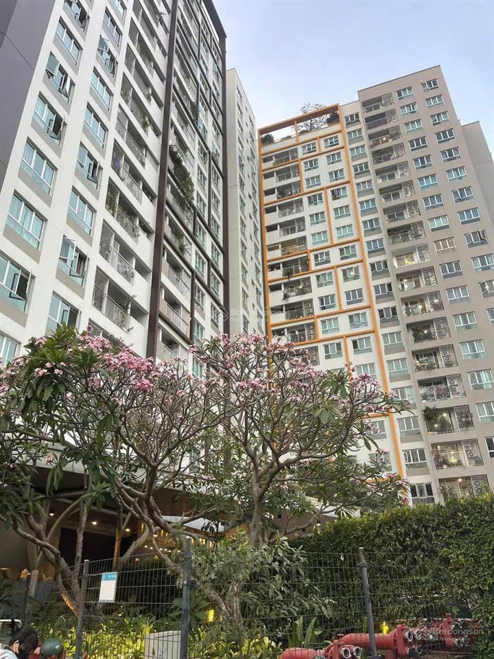 Bán căn hộ chung cư đẹp tại the krista, 2pn có sổ hồng. giá tốt 5,4 tỷ vnd, diện tích 71,5m2