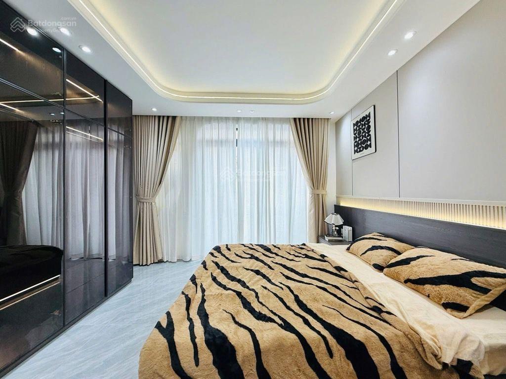 Siêu phẩm nhà phố quang trung 5 tầng luxury phòng master full sàn 60m ( 4 x 15) nhỉnh 7tỷ