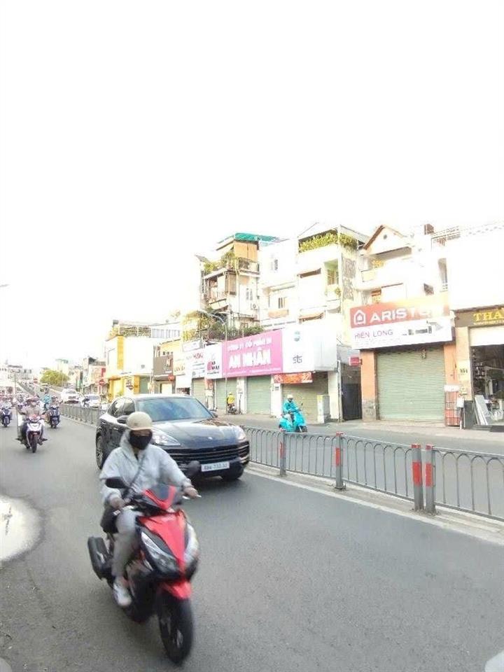 Bán đất tặng nhà mặt tiền kinh doanh nguyễn kiệm 70m ( 6 x 12 ) nhỉnh 9 đồng