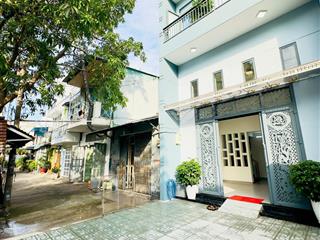 Căn hộ dịch vụ dòng tiền 60 triệu/tháng 71m (5,5 x 16) nở hậu tài lộc (tặng thêm 60m sân)