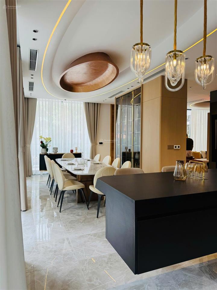 Bán biệt thự mỹ giang  phú mỹ hưng  quận 7. nhà mới đẹp, nội thất chuẩn xịn