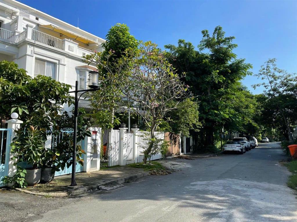 Biệt thự mỹ tháiphú mỹ hưngquận 7 giá đầu tư