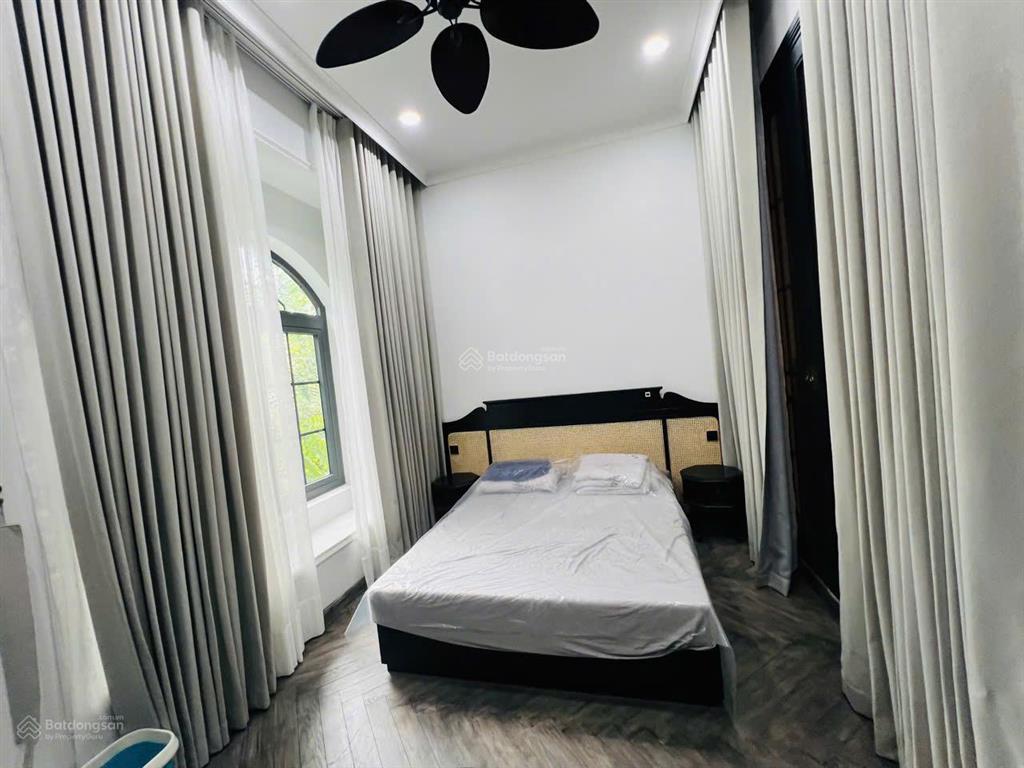 Bán biệt thự đẹp khu mỹ thái  phú mỹ hưng  quận 7