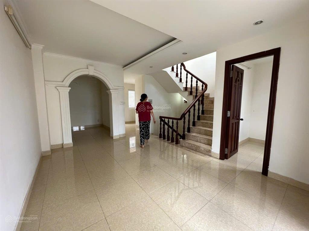 Bán căn nhà khu hưng gia 3  phú mỹ hưng  quận 7