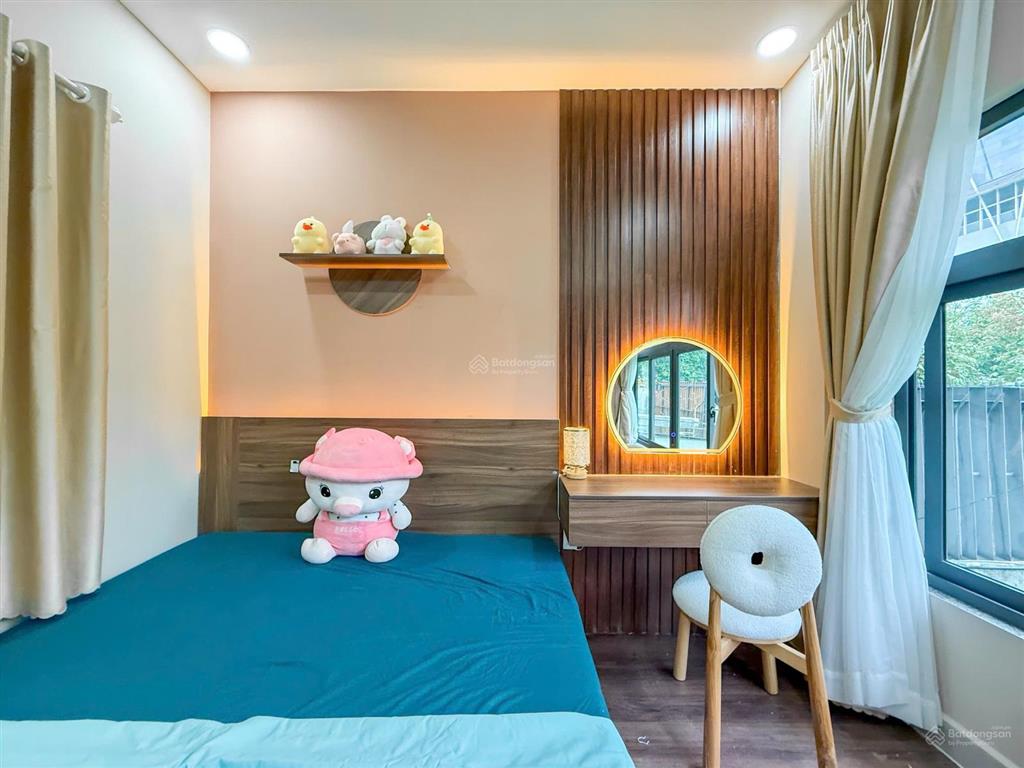 Penthouse đẹp xinh lung linh full nội thất
ngay khánh hội, quận 4 | sát q1 trung tâm thành