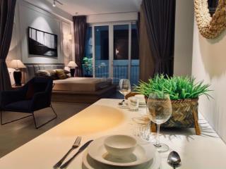Penthouse đẹp xinh lung linh full nội thất
ngay khánh hội quận 4 | sát q1 trung tâm thành