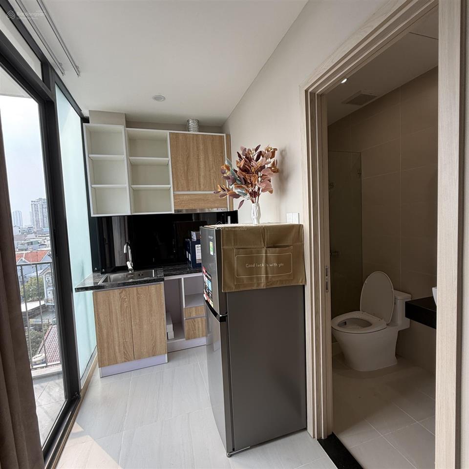 Cho thuê căn chung cư bancon full nội thất đón tết vào ở ngay trung tâm quận 7, gần rmit, tdtu, q1