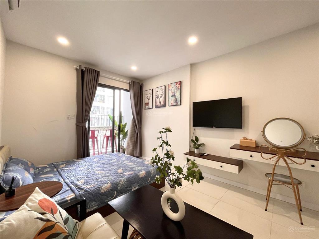 Căn hộ studio bancon full nội thất cao cấp vị trí trung tâm quận 4  qua q1 chỉ 1phút  q7, q8