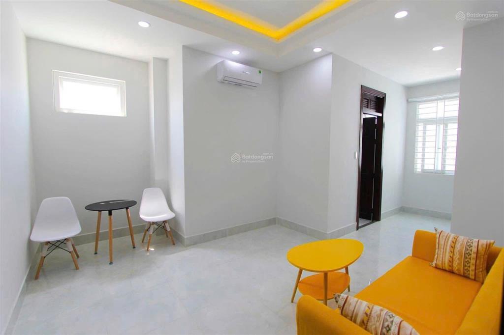 Căn 1 phòng ngủ siêu xịn xò  có thang máy, dịch vụ az  gần lotte q7, cresentmall, q1, q4