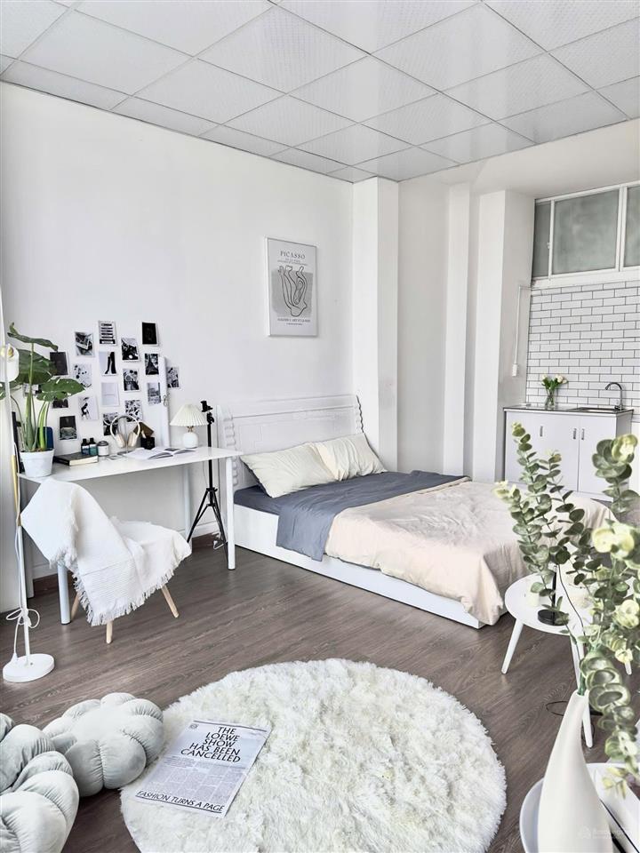 Phòng decor bancong mới 100% dọn vào ở ngay  gần resentmall, lotte mart, chung cư q7, q1, q4