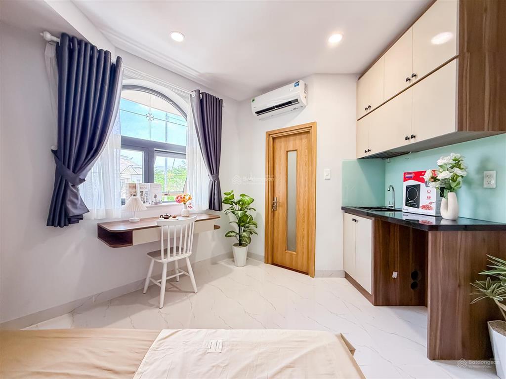 Trời ơi cái vibe đẹp chấn động!! studio bancon full nt ngay trung tâm q7 gần rmit, tdtu gần lotte