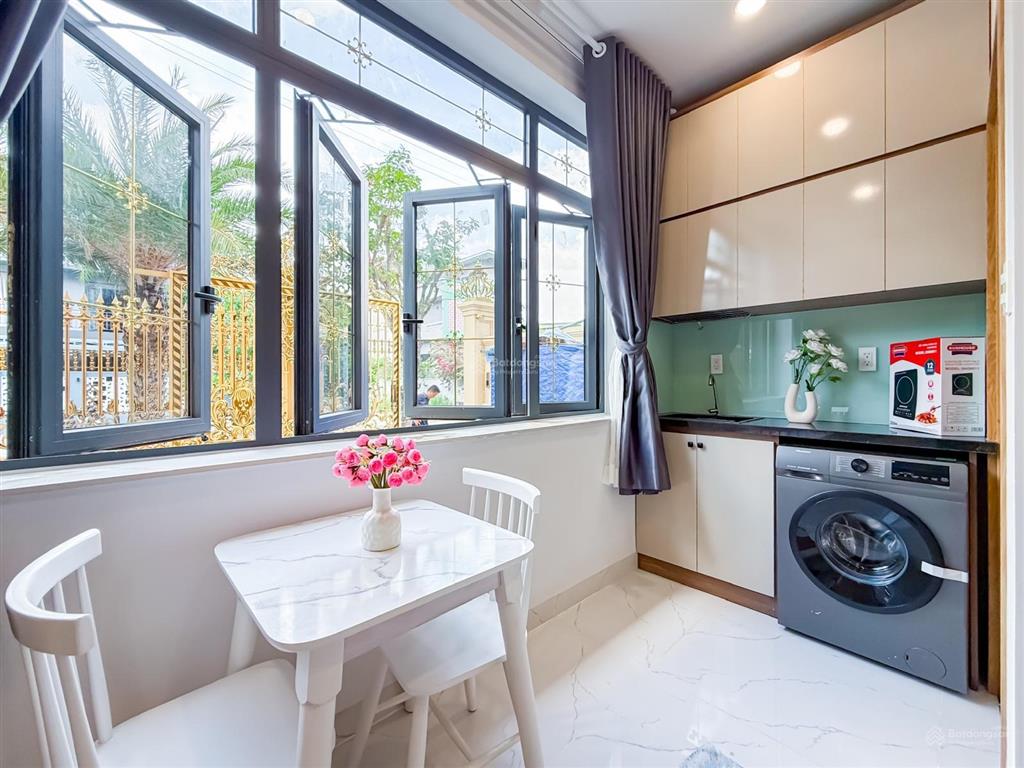 Trời ơi cái vibe đẹp chấn động!! studio bancon full nt ngay trung tâm q7 gần rmit, tdtu gần lotte