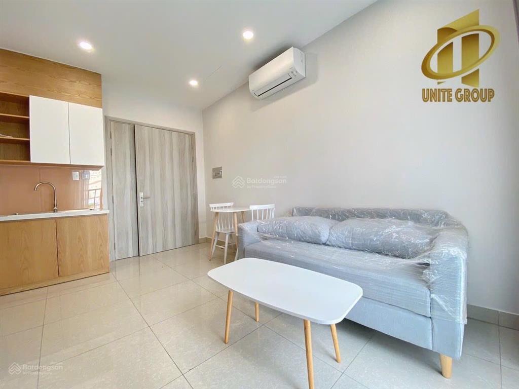 Vừa xong con 1pn ban công sang chảnh full nội thất  ngay trung tâm q7  đi bộ qua lotte, crm, q1