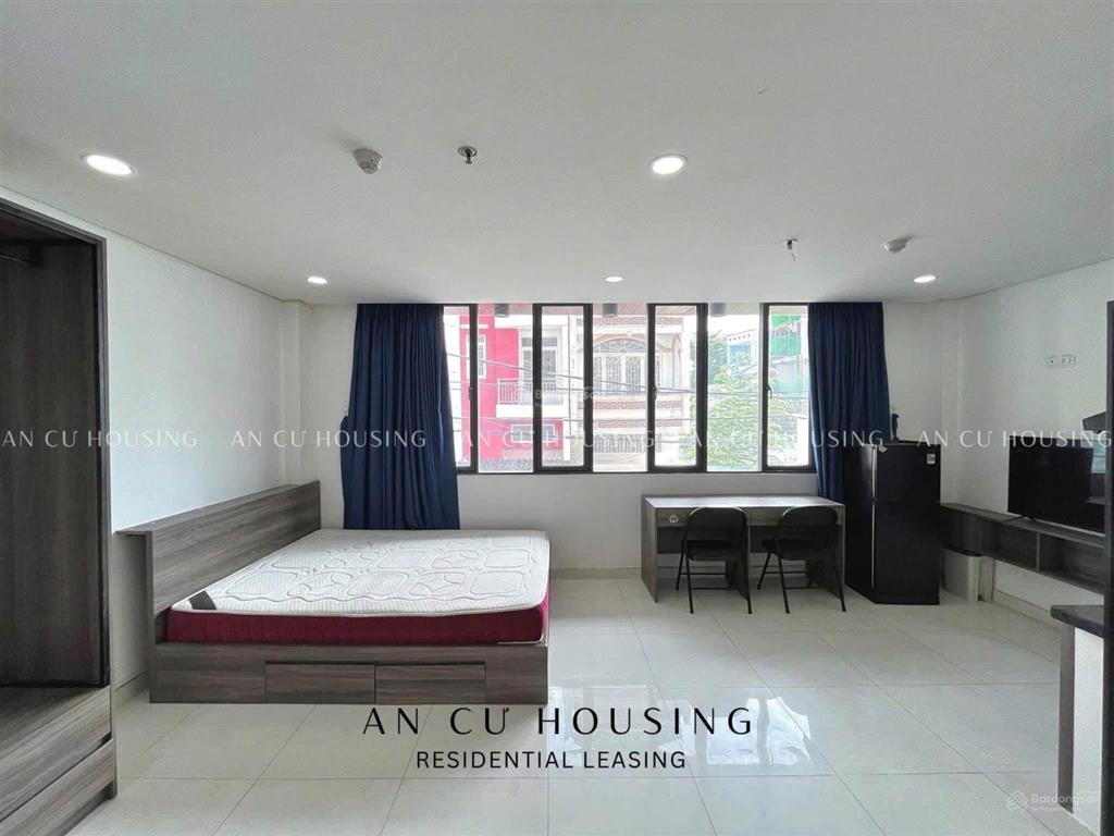 Em trống studio đi full nt  trung tâm quận 7, gần rmit tdtu, lotte mart, crescent mall, vivocity