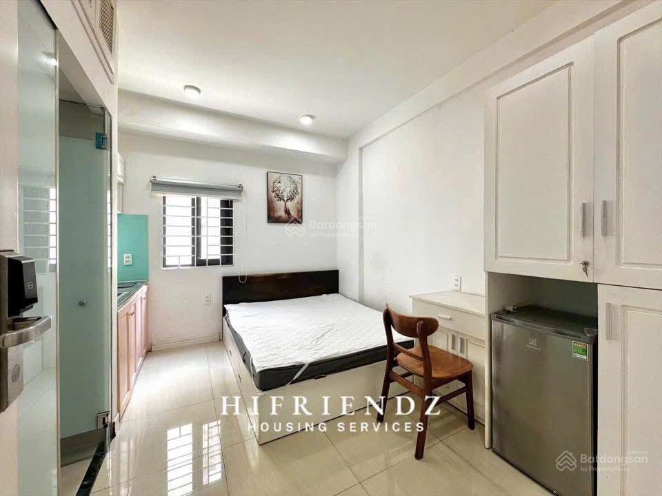 Em trống studio đi full nt  trung tâm quận 7, gần rmit tdtu, lotte mart, crescent mall, vivocity