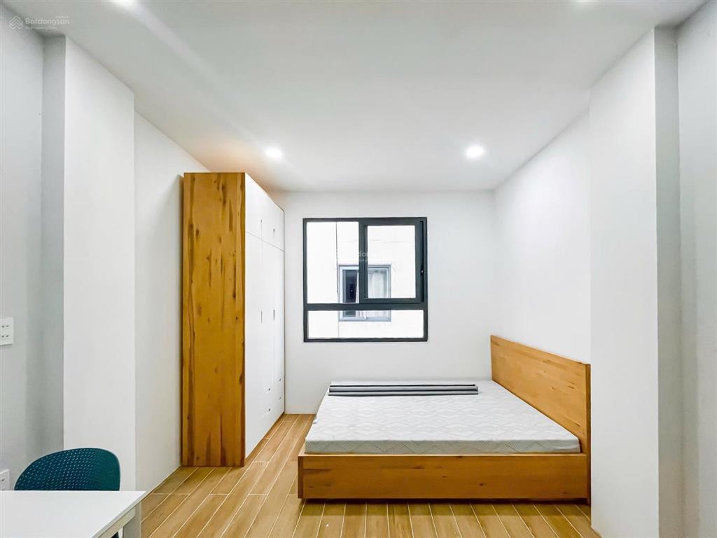 Em trống studio đi full nt  trung tâm quận 7, gần rmit tdtu, lotte mart, crescent mall, vivocity