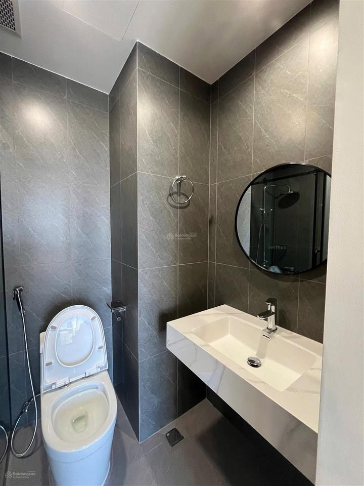 Studio ban công siêu mới hot chấn động full nt ngay trung tâm q7  sát lotte, crescentmall, q1, q4