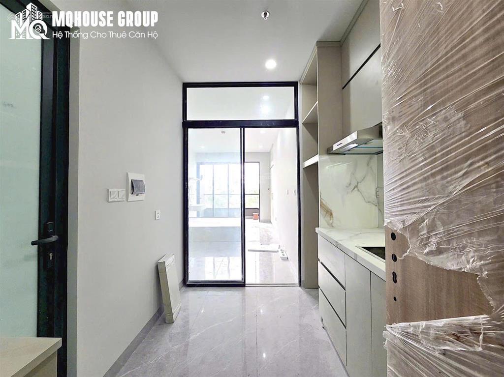 Nhìn là biết nhà mới xây ngay trung tâm quận 7, gần rmit tdtu, lotte mart, crescent mall, vivo