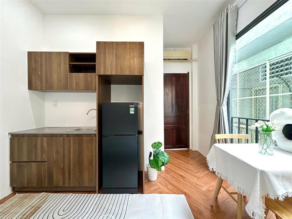 Trống studio bancon full nt ngay trung tâm q7 gần rmit, tdtu gần lotte, cresentmall, vivocity, q1