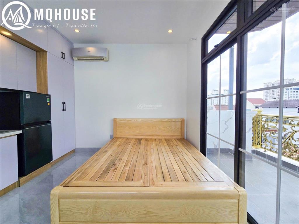 Vừa xong studio ban công sang chảnh full nội thất  ngay trung tâm q7  gần crescent mall, lotte