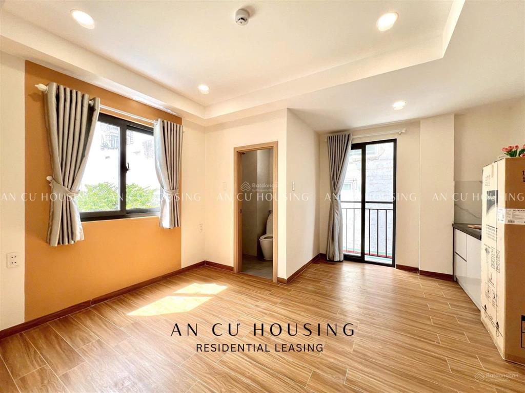 Vừa xong studio ban công sang chảnh full nội thất  ngay trung tâm q7  gần crescent mall, lotte