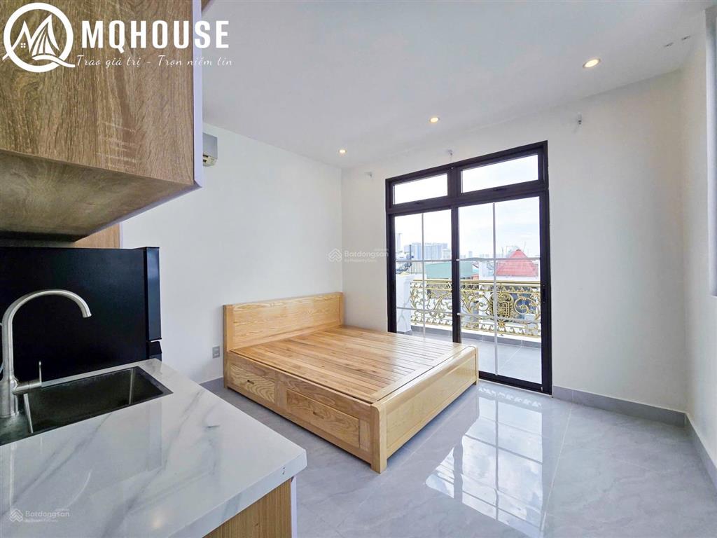 Vừa xong studio ban công sang chảnh full nội thất  ngay trung tâm q7  gần crescent mall, lotte