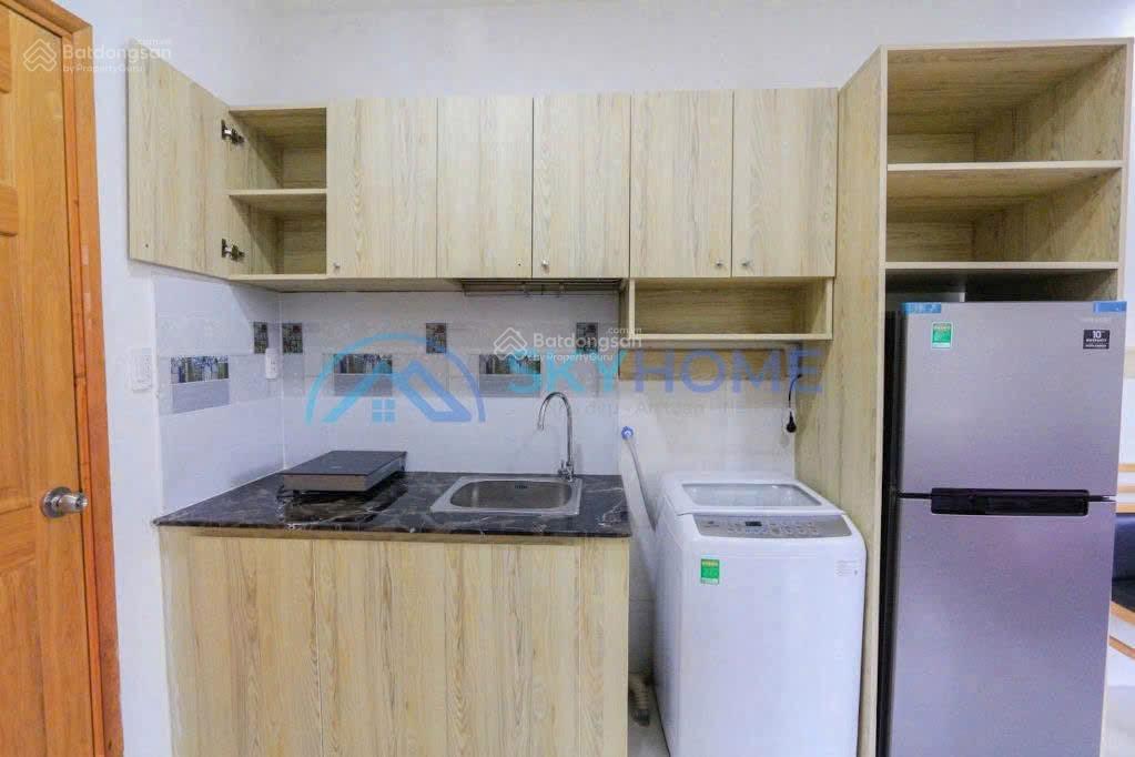 Cho thuê studio ban công full nt ngay trung tâm q7 gần rmit, tdtu gần lotte, crescentmall, vivocity