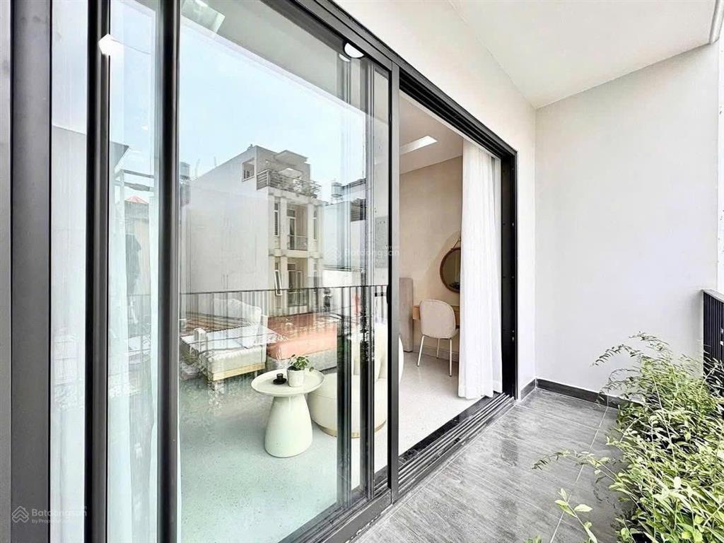 Chdv ban công máy giặt riêng sau sunrise city, lotte q7, cầu kênh tẻ, cầu nguyễn văn cừ, q1, q4
