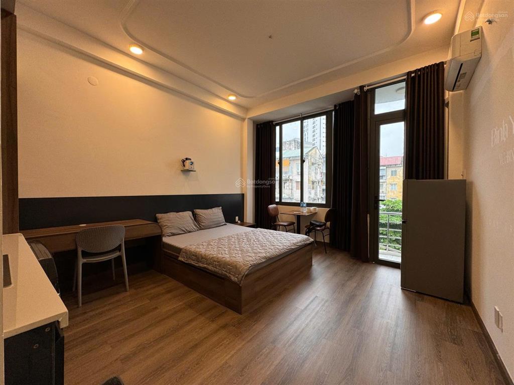 Em trống studio ban công đi full nt  trung tâm quận 7, gần rmit tdtu, lotte mart, crescent mall
