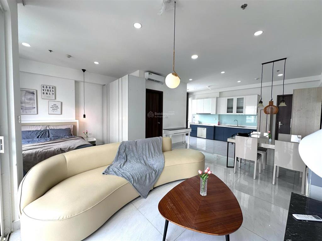 Tiếp căn studio full nt ngay trung tâm q7 gần rmit, tdtu gần lotte, crescentmall, vivocity, q1, q4