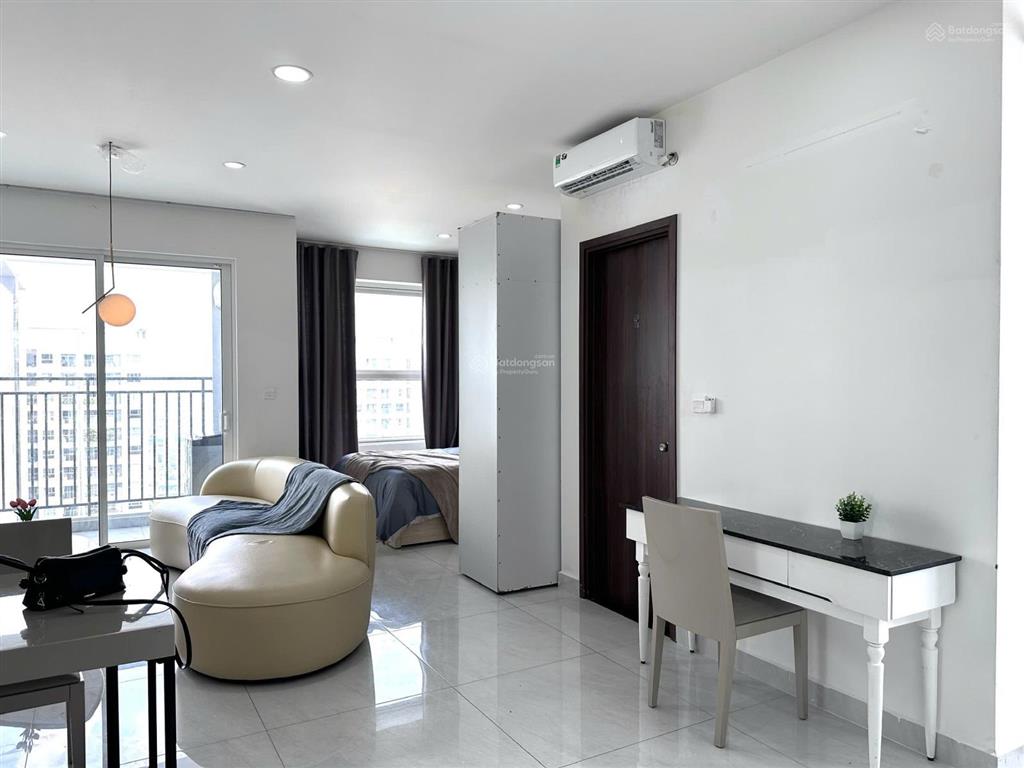 Tiếp căn studio full nt ngay trung tâm q7 gần rmit, tdtu gần lotte, crescentmall, vivocity, q1, q4