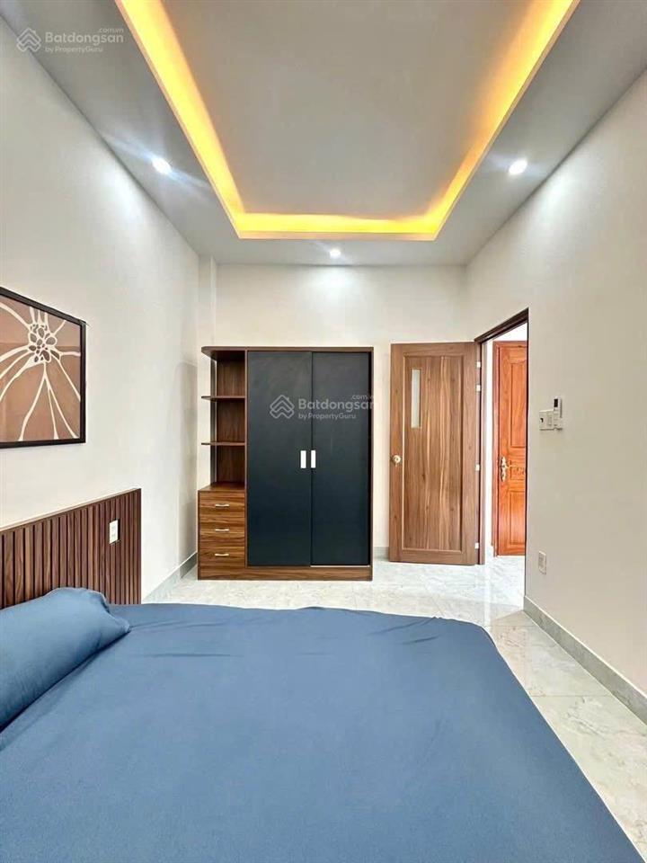 Trống 1pn ban công full nt  trung tâm quận 7, gần rmit, tdtu, ufm, lotte mart, crescent mall, vivo