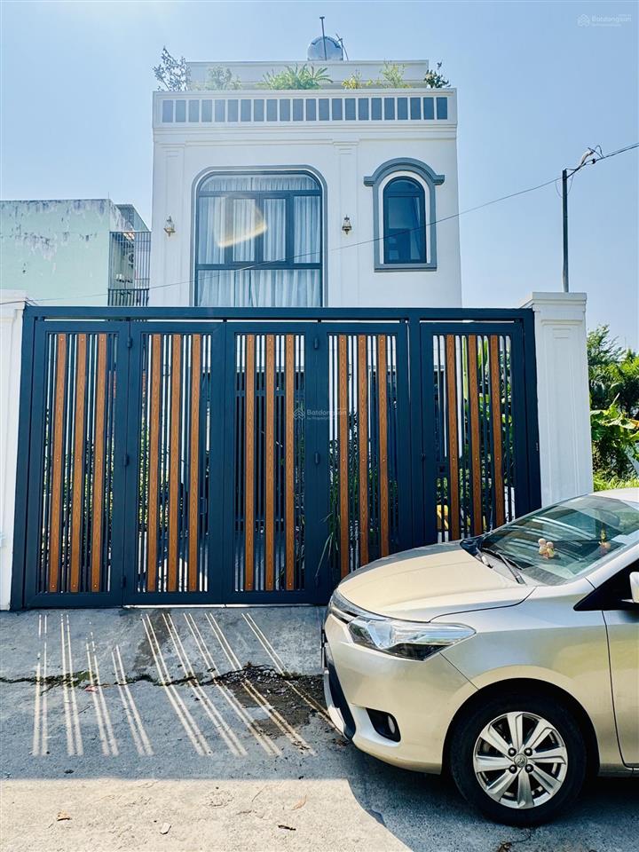 Hiếm đất nền tam bình 100m2, ngang 6m, đường 8m, gần trường chợ, vành đai 2, sẵn sổ, thủ đức.