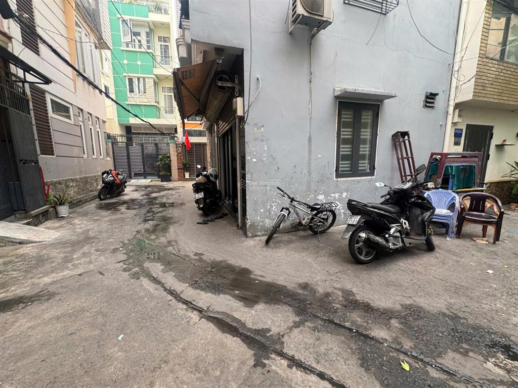 Bán nhà phú nhuận phan xích long 3 tầng, hẻm 5m, gần mặt tiền, giá 4.86 tỷ, sổ hồng khu vip p7 qpn