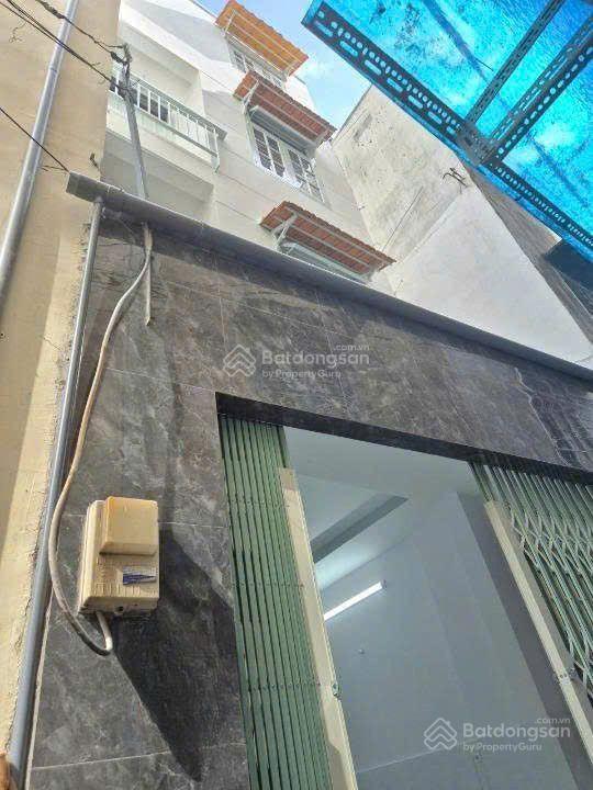 Bán nhà quận 10 lý thái tổ đối diện bv nhi đồng 1, 3 tầng, hẻm ô tô, giá 5.6 tỷ sổ hồng riêng mt