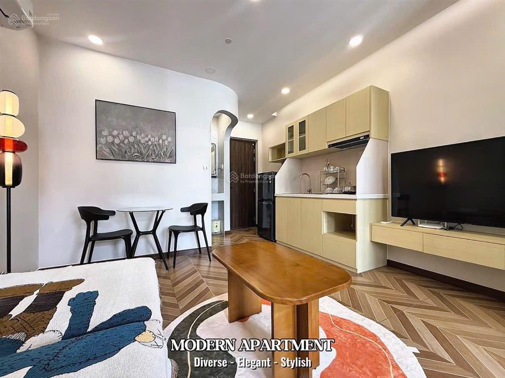Mờ ê mê với căn studio ban công tách bếp như thế này