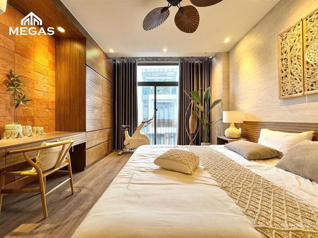 Căn hộ thiết kế decor theo phong cách tropical modern & indochine