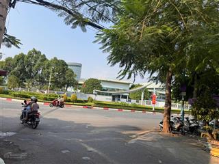 Rẻ hiếm bán gấp giảm ngay 10 tỷ khuông đất 550m2 chu văn an bình thạnh chỉ còn 40 tỷ