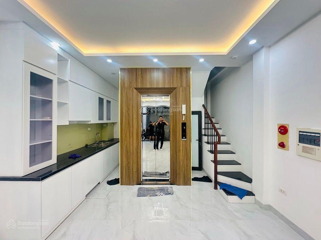 Bán nhà tam trinh 36m 6t mt4.7m nhỉnh 11 tỏi thang máy nhà đẹp ở ngay tương lai gần mặt phố