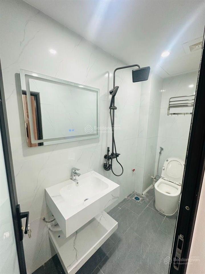 Bán nhà tam trinh 36m 6t mt4.7m nhỉnh 11 tỏi thang máy nhà đẹp ở ngay tương lai gần mặt phố