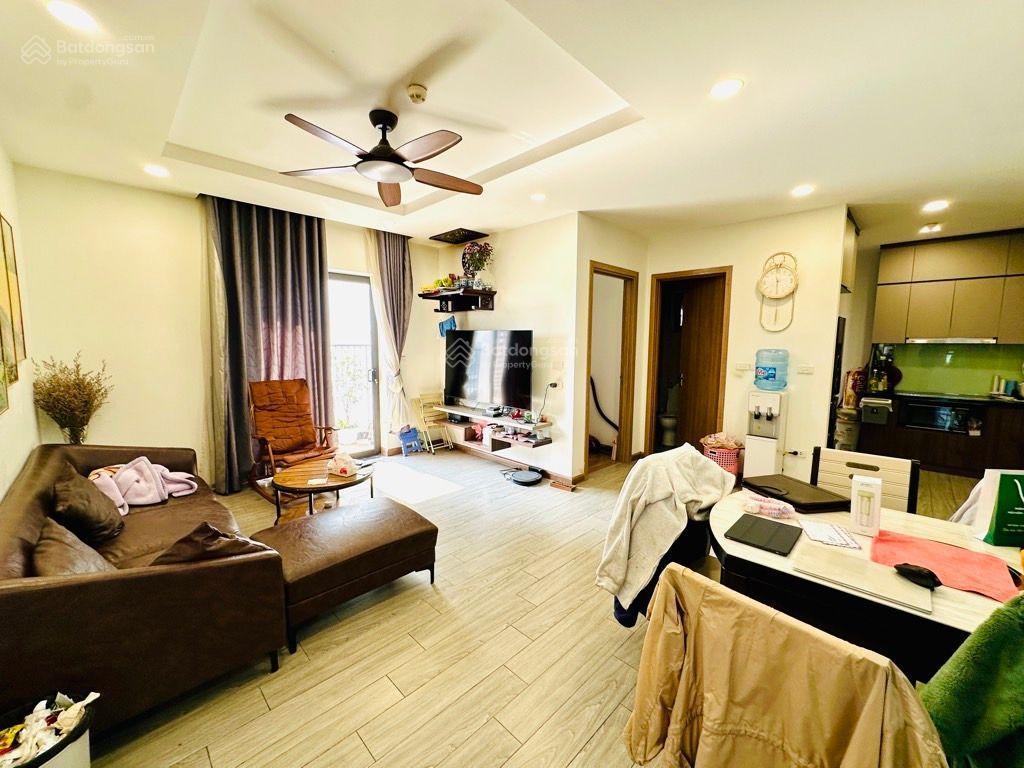 Bán nhà tt hoà bình 7 minh khai 68m 2ngủ riêng biệt 3.15 tỷ ôtô tận cầu thang rộng thoáng sáng