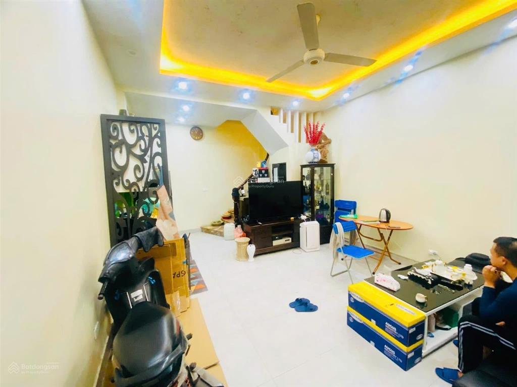 Bán nhà minh khai phân lô 41.5m 5t  mt 3.8m 12,5 tỷ ô tô đỗ cửa  vào nhà